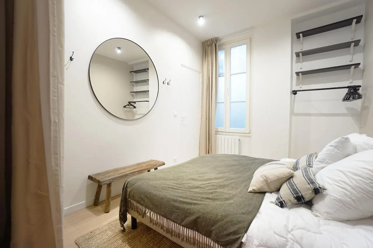 Beautiful 45 M2 In Parigi